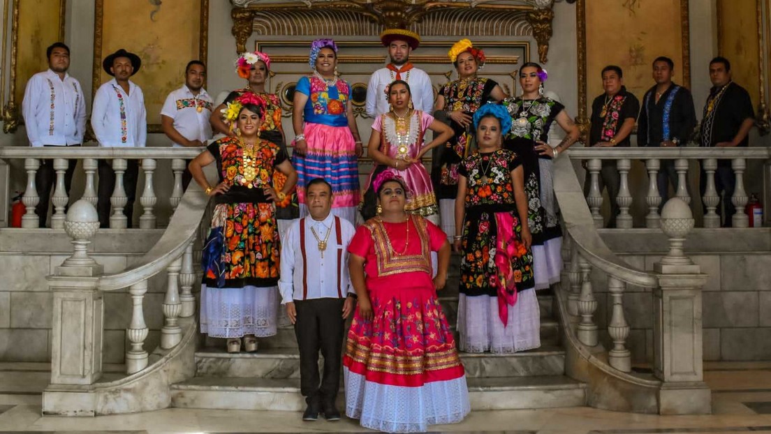 Quiénes son los muxes y cuál es su papel dentro de la cultura zapoteca en México
