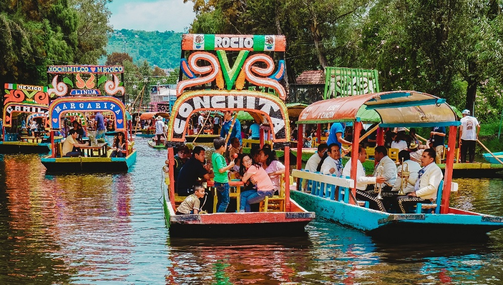 Revelan ‘modus operandi’ para drogar con LSD a mujeres solas en trajineras de Xochimilco
