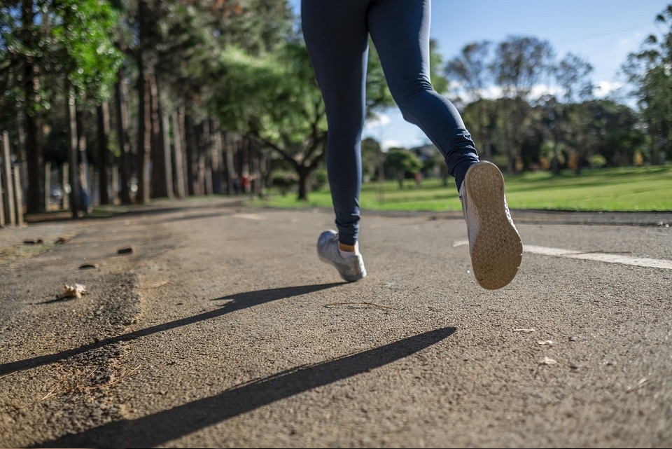 ¿Alguna vez has pensado en los beneficios de correr por lo menos 15 minutos al día?