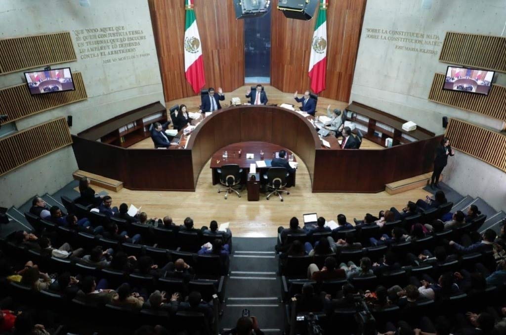 Tribunales verá 356 juicios contra Plan B electoral de México