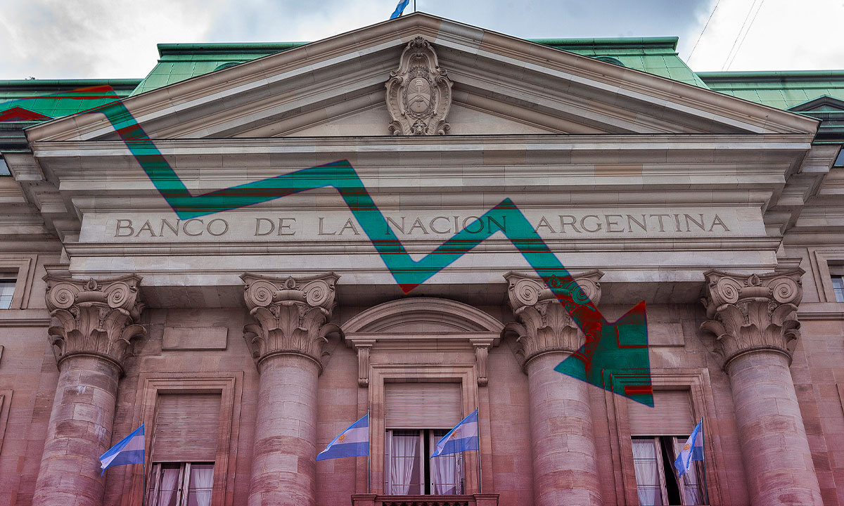 Devaluación del peso argentino: El Banco Central reduce el valor del peso en un 22% después de las elecciones primarias