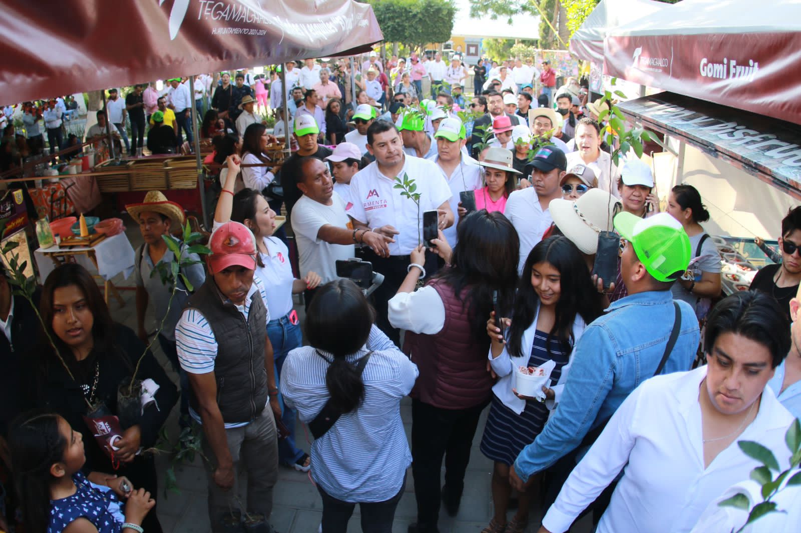 Senador Armenta refuerza compromiso con el bienestar y medio ambiente en Puebla