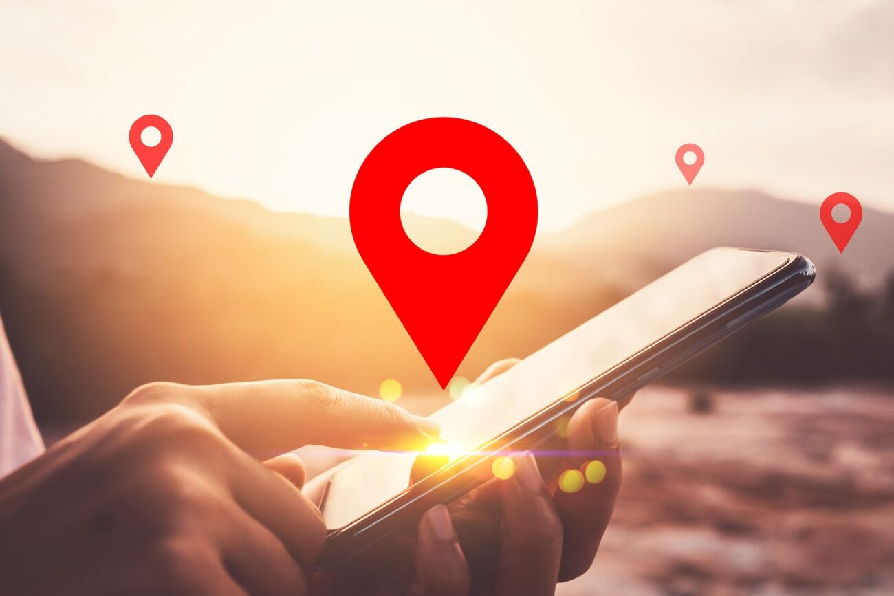 Evitando el radar digital: Cómo protegerse del seguimiento de ubicación en aplicaciones sociales