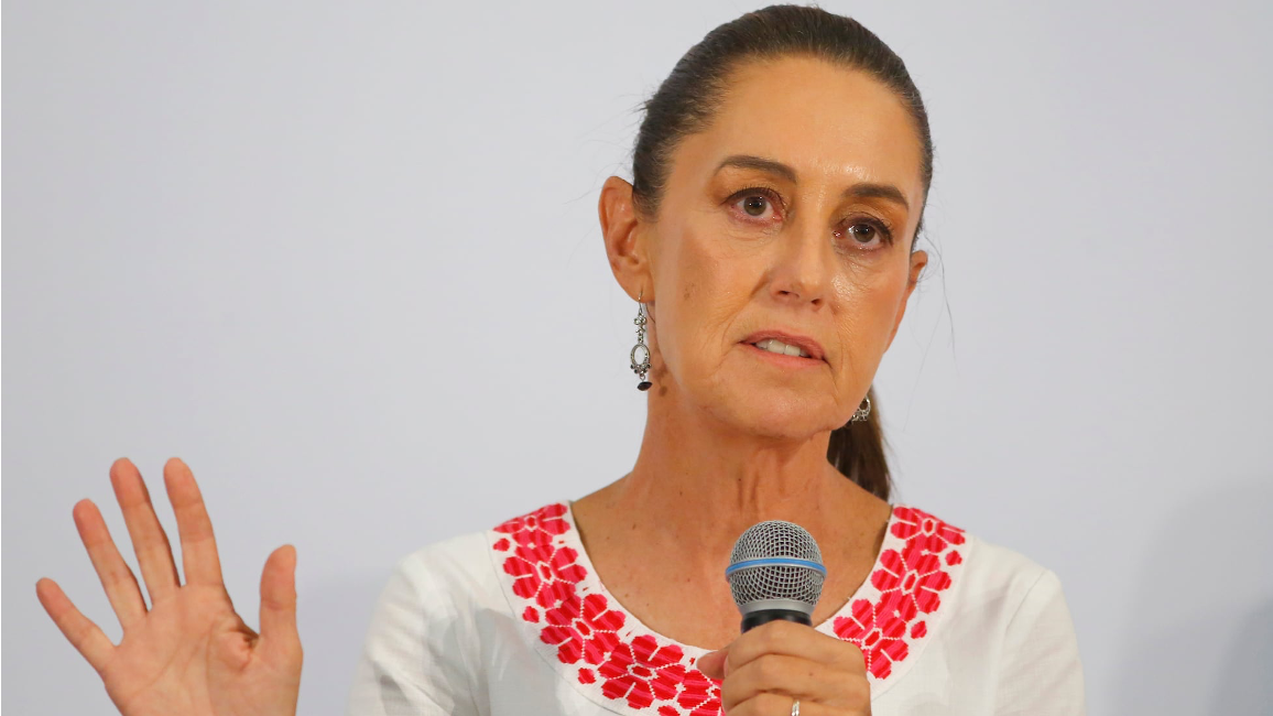 Claudia Sheinbaum declara derrota de la oposición ante posibles declinaciones
