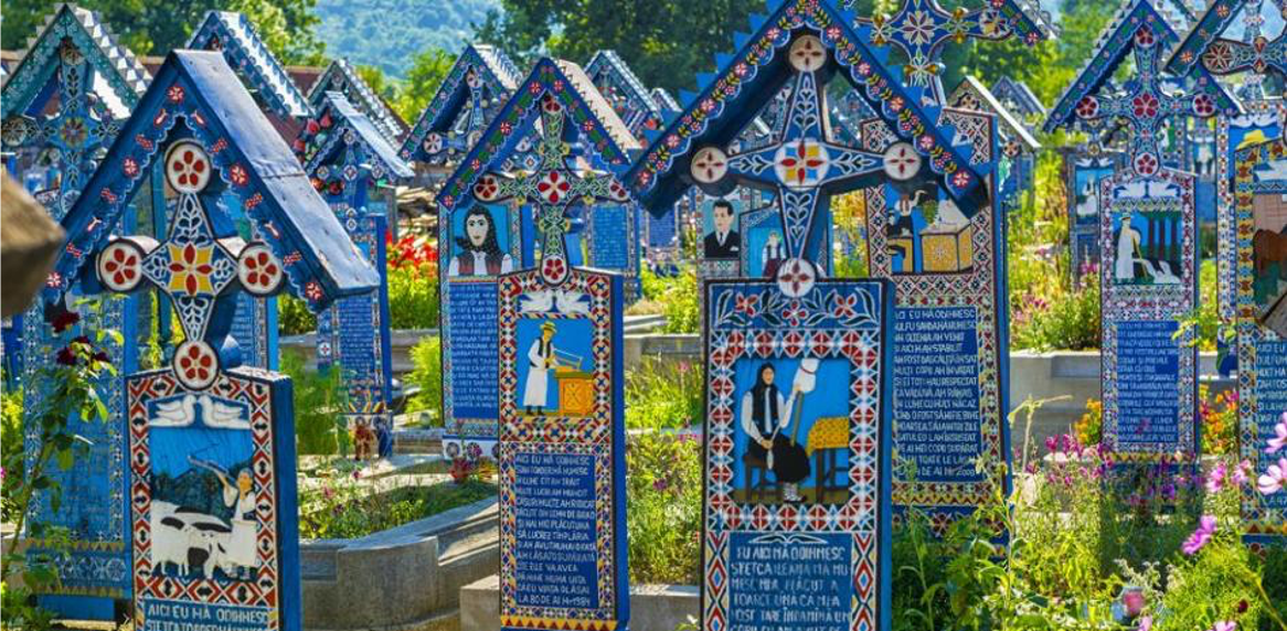 El cementerio alegre de Săpânța: Donde la muerte se viste de colores