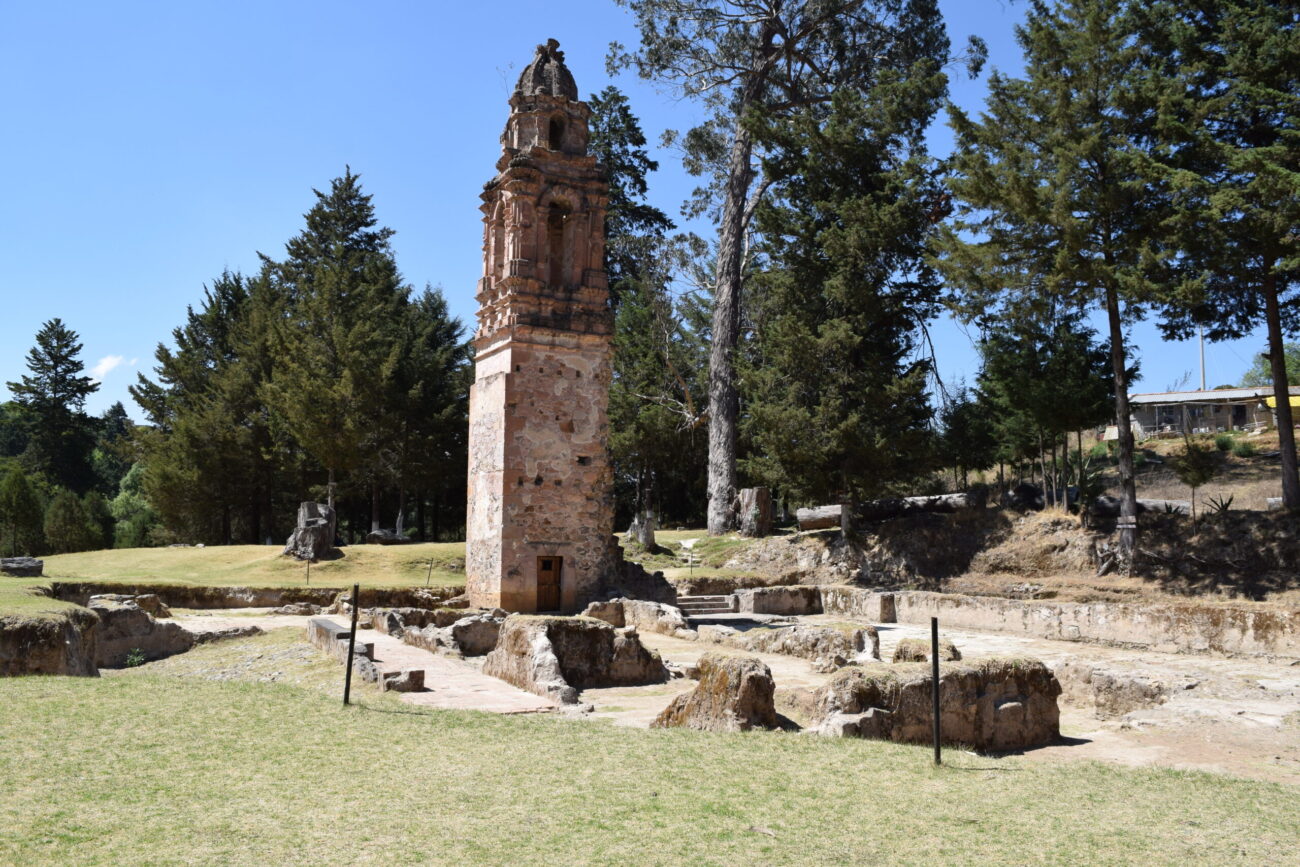 Un viaje al pasado: La iglesia enterrada de Tlalpujahua, Michoacán
