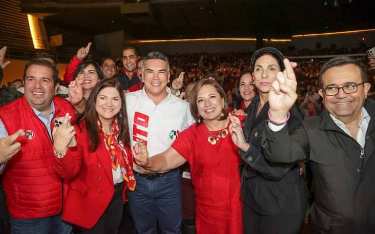 Xóchitl Gálvez Participará en la «Marea Rosa»; Morena Demanda Contabilizarla como Gasto de Campaña