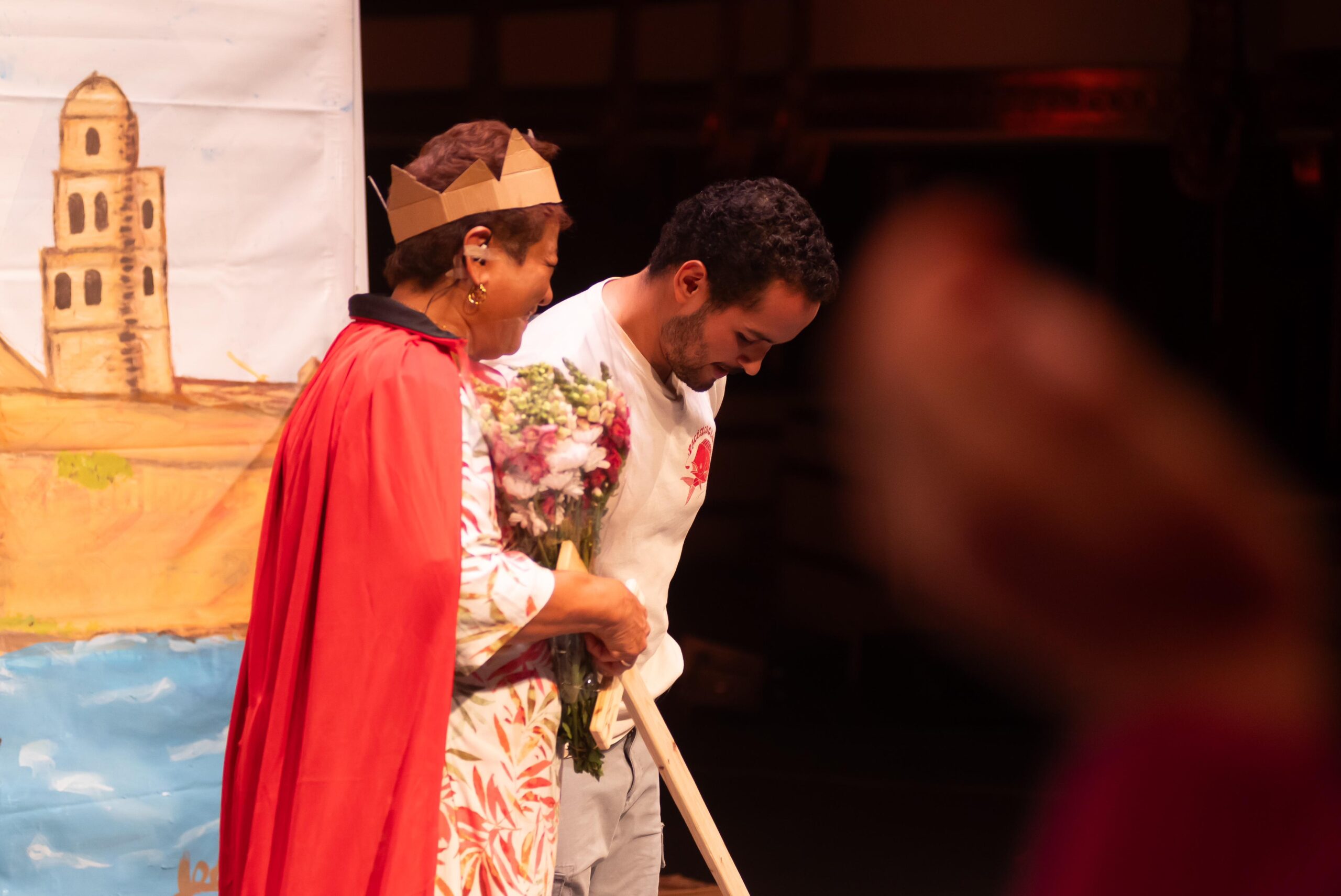 Retrato Íntimo de Resiliencia y Lucha: «Mi madre y el dinero» en el Teatro de la Ciudad