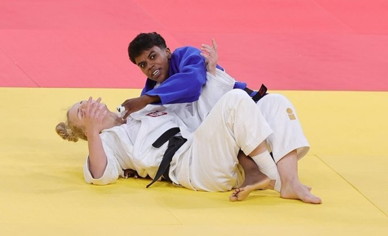 Prisca Awiti asegura medalla para México y avanza a la final de Judo en París 2024