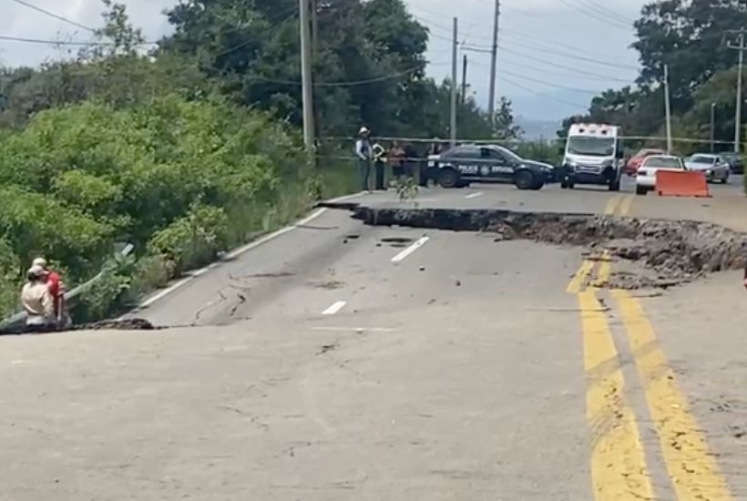 ¡Alerta en Tenancingo! Cierre Total en Carretera Federal 55 por Graves Daños