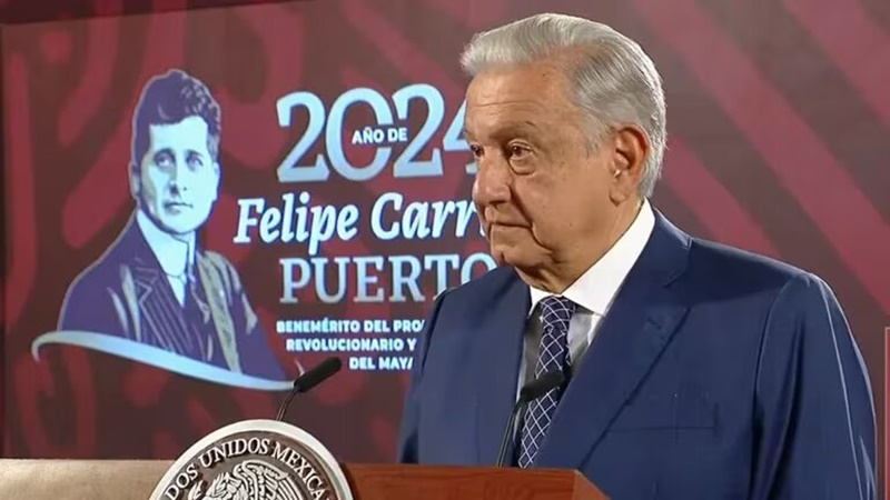 AMLO insta a comparar sueldos entre trabajadores y judiciales