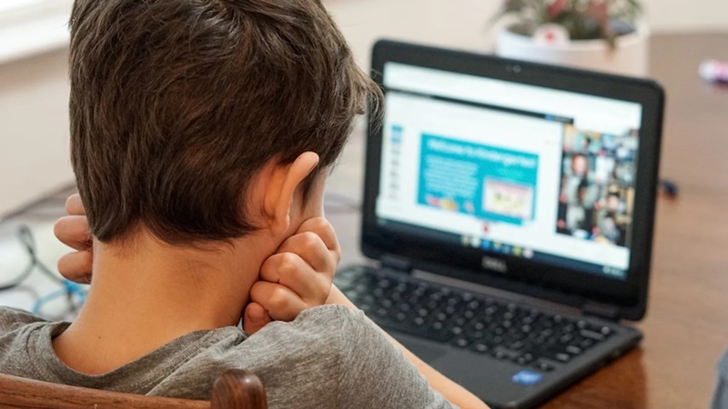 España introduce aplicación para proteger a menores de contenido para adultos en internet