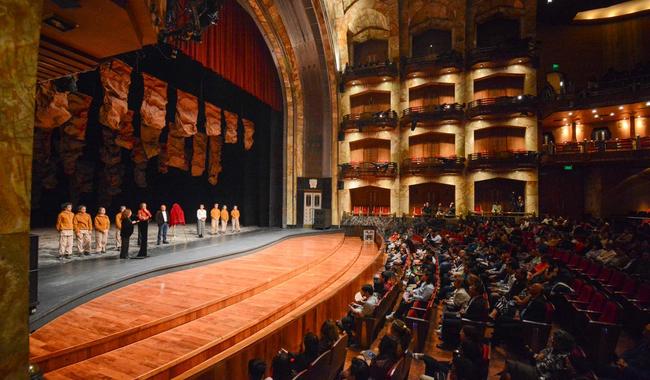 Emotiva Celebración del 35 Aniversario de VSS Compañía de Danza en el Palacio de Bellas Artes