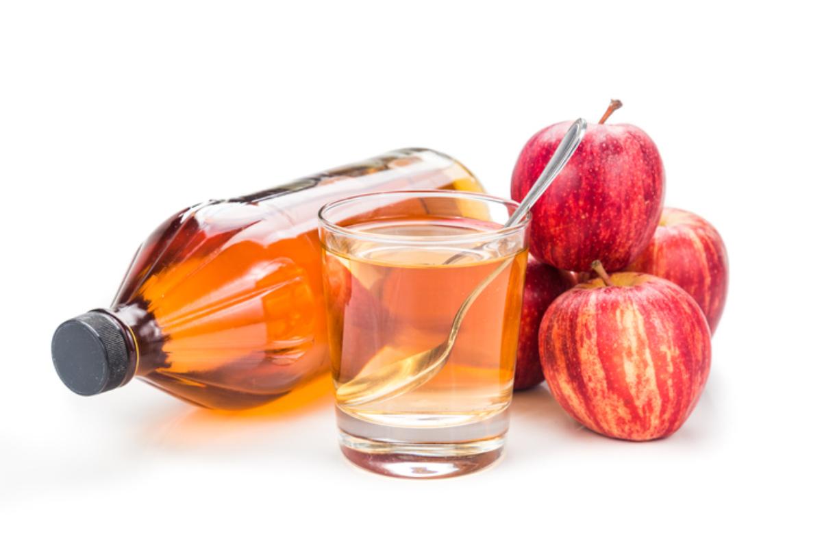 Descubre los beneficios de tomar vinagre de manzana antes de las comidas