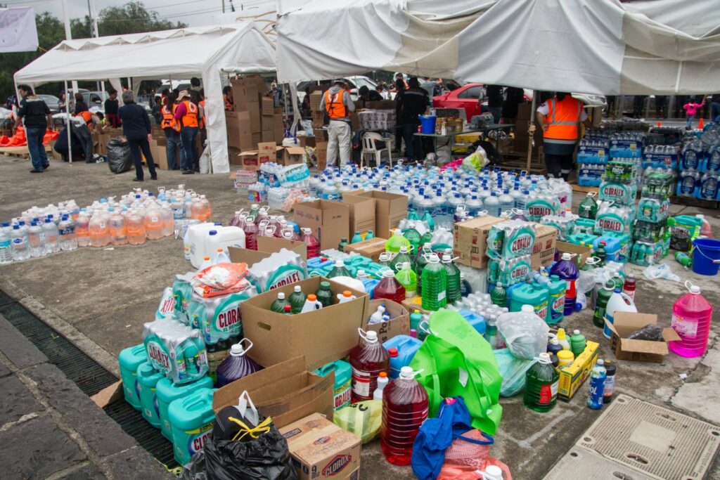 Centro de Acopio en Ecatepec: Un Faro de Esperanza para los Damnificados de Chalco