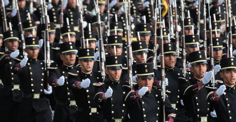 AMLO refuerza reglamentos de educación militar tras muerte de cadetes en ensenada