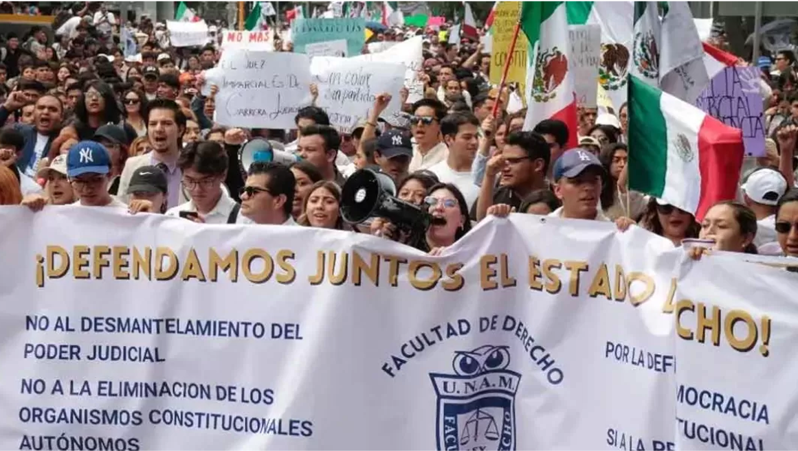 Estudiantes de Derecho se rebelan contra AMLO: ‘Defendemos la autonomía’