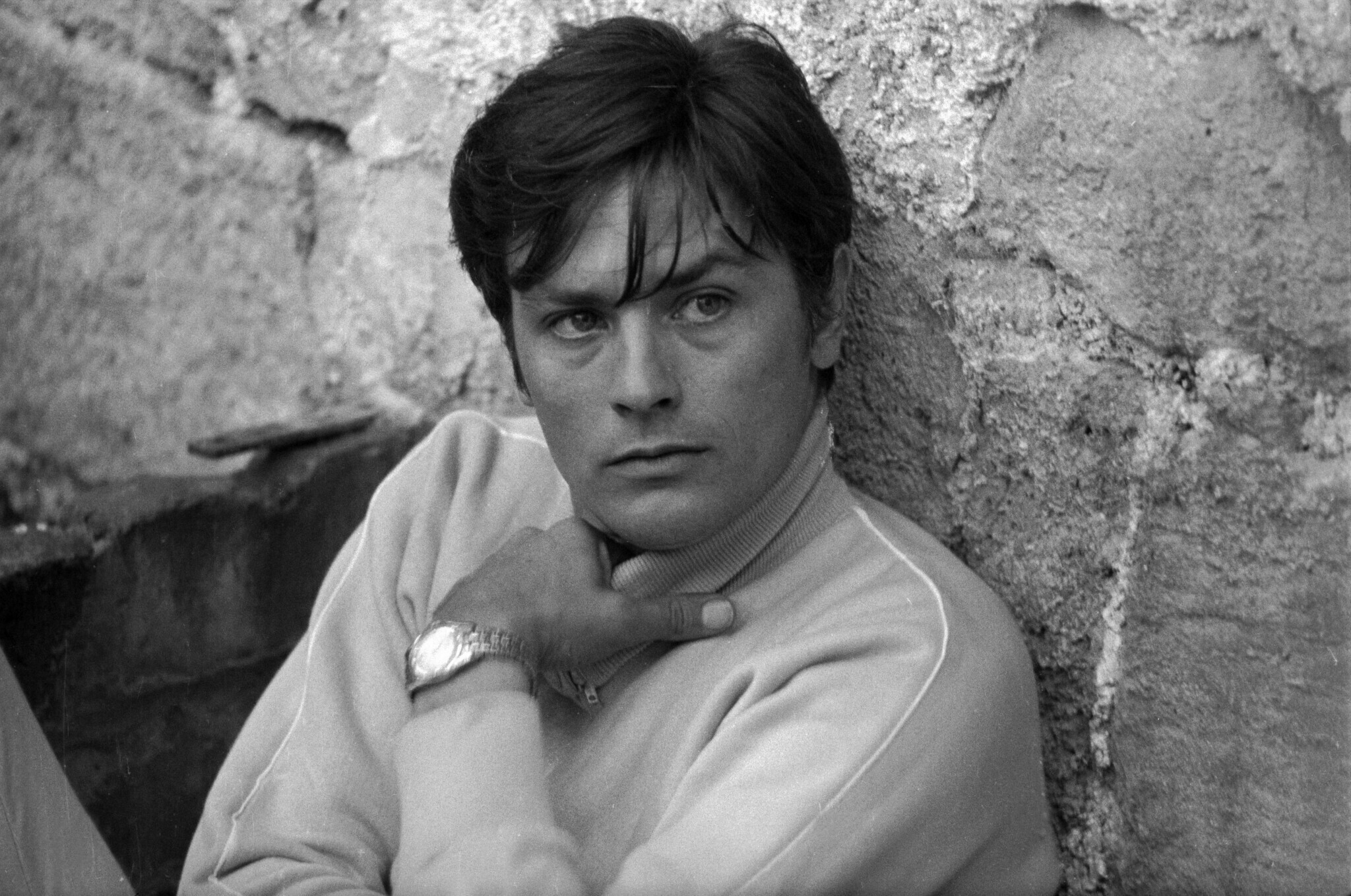 Adiós al Gigante del Cine Francés: Alain Delon Fallece a los 88 Años