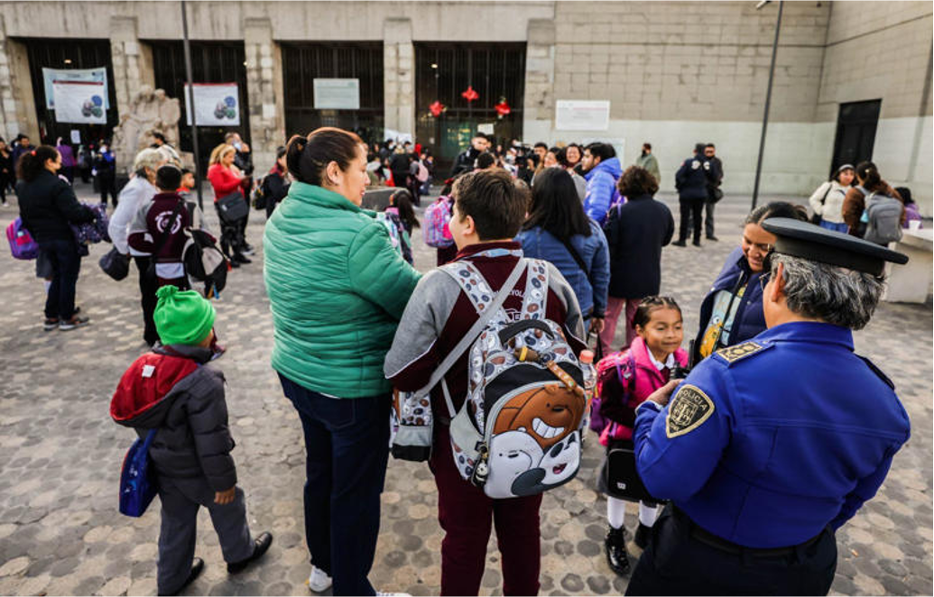 Gobierno de CDMX despliega 13,800 elementos para un regreso a clases seguro y ordenado