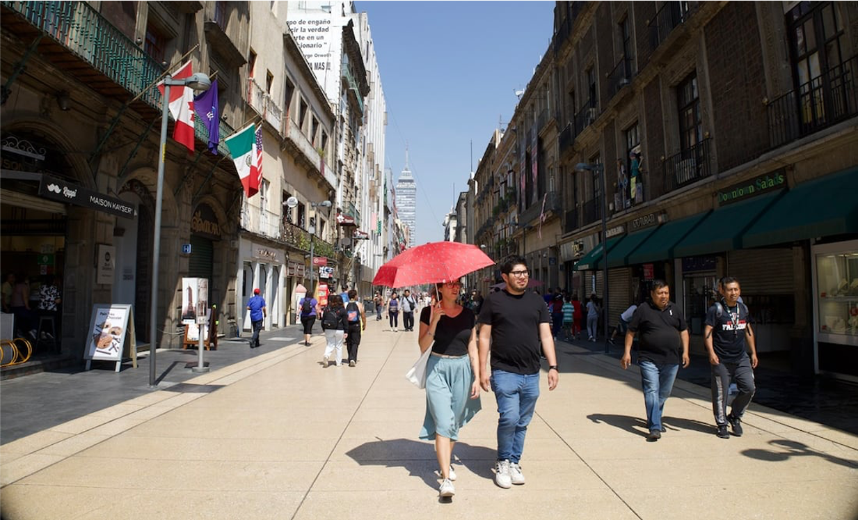 Pronóstico del tiempo en CDMX: Día caluroso y lluvias fuertes en la noche