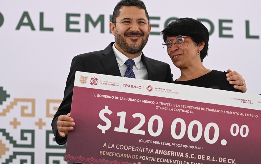 Impulso a la economía social: Gobierno de la CDMX entrega millonarios apoyos a cooperativas