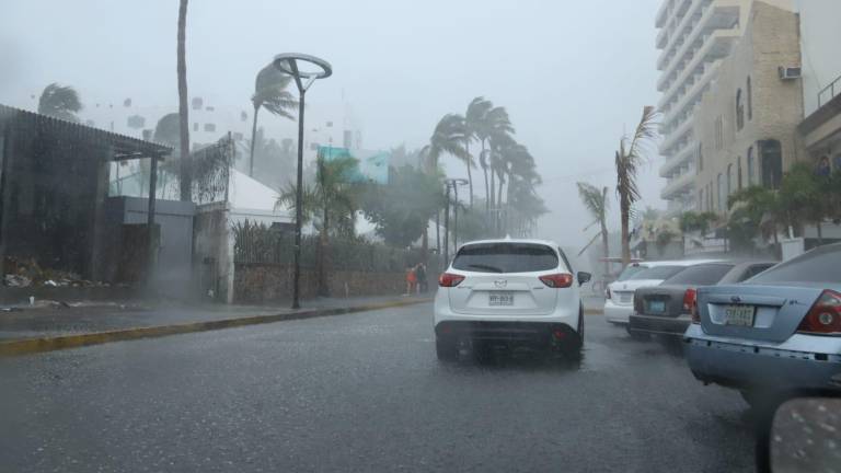 Alerta de Conagua por Potencial Ciclón Tropical en las Costas de Guerrero y Michoacán