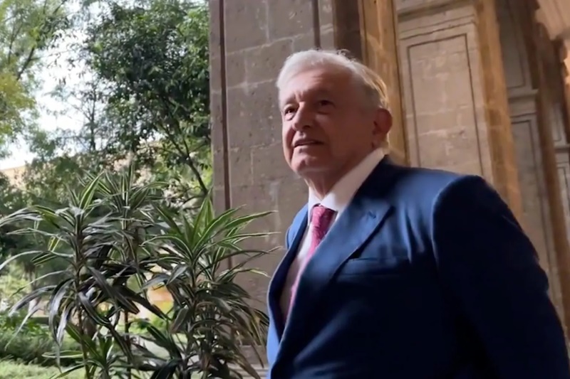 Andrés Manuel López Obrador se Despide: Un Legado de Amor y Servicio