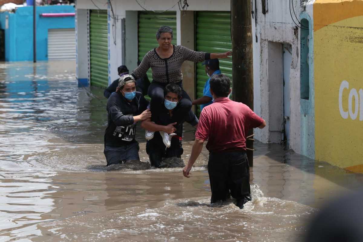 Lluvias en Hidalgo: DIF entregará 8 mil despensas a damnificados